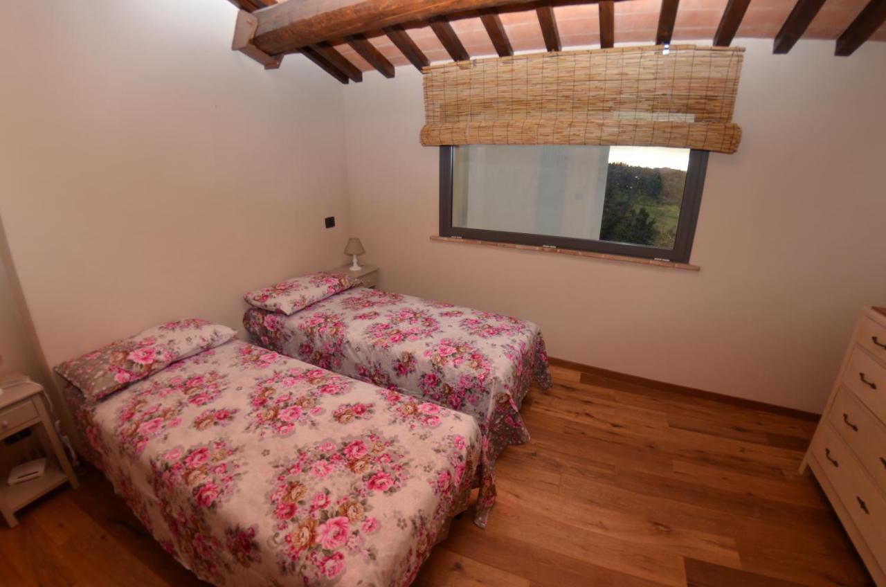 Villa Al Colle Di Lari Esterno foto